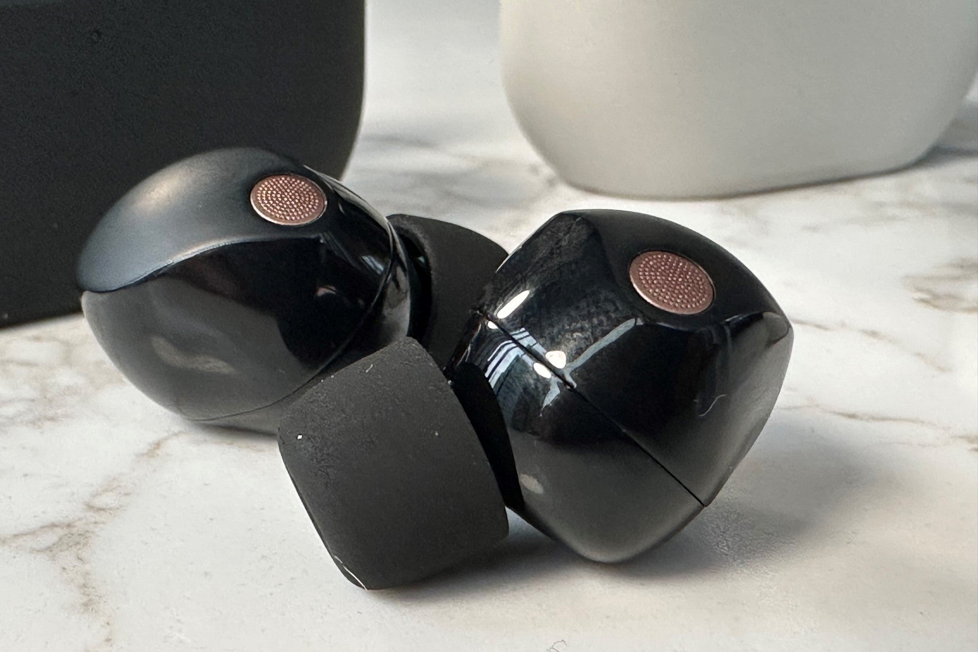 Sony WF-1000XM5 review: Are These Earbuds Worth the Hype? - Heyup