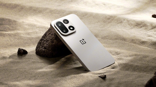 OnePlus 15T Goes All-In: Ultimate Waterproofing, 50W Wireless Charging, and More Confirmed