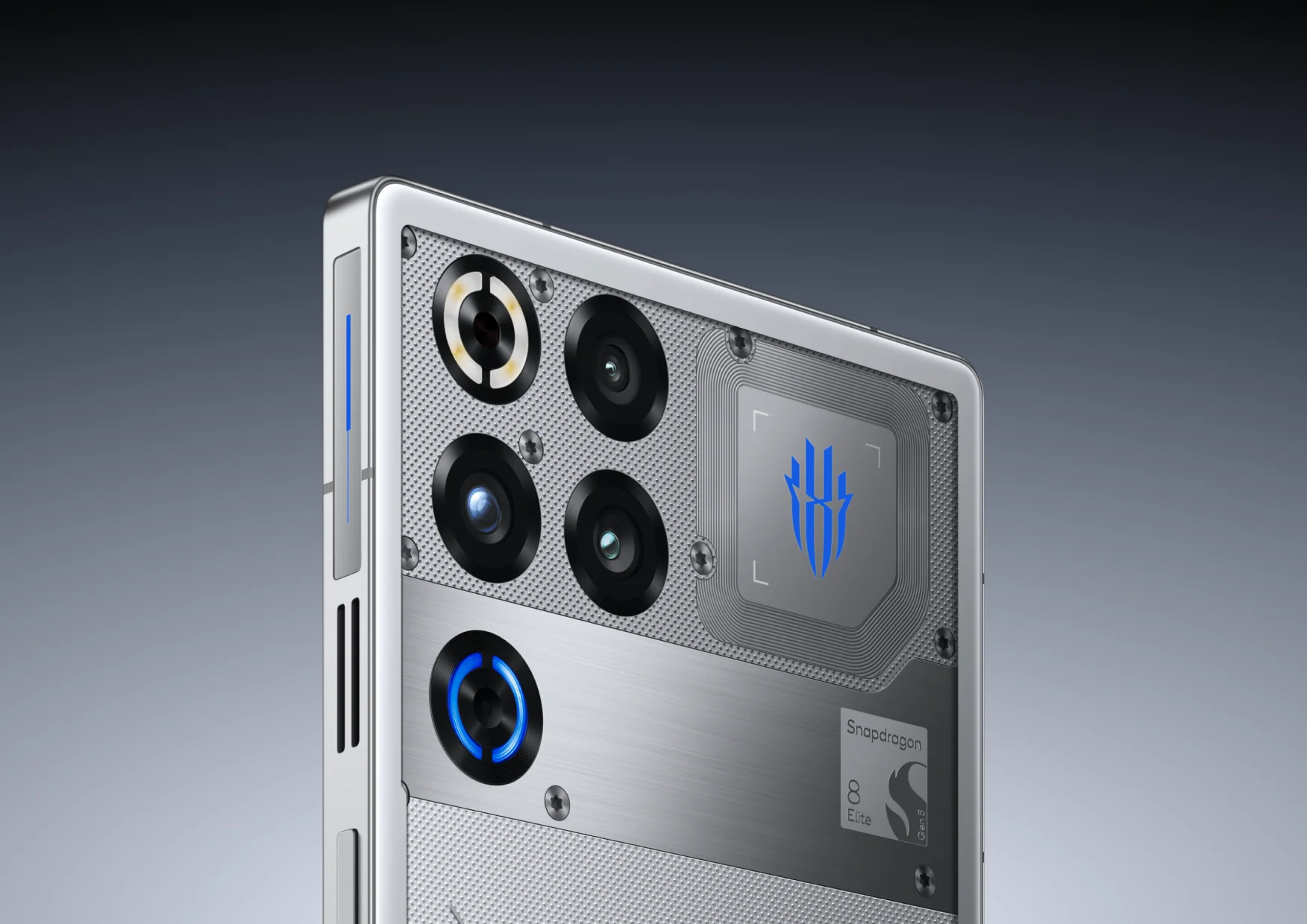 RedMagic 11 Pro+ 'Deuterium Transparent Silver Wing' Edition with 24GB+1TB Announced