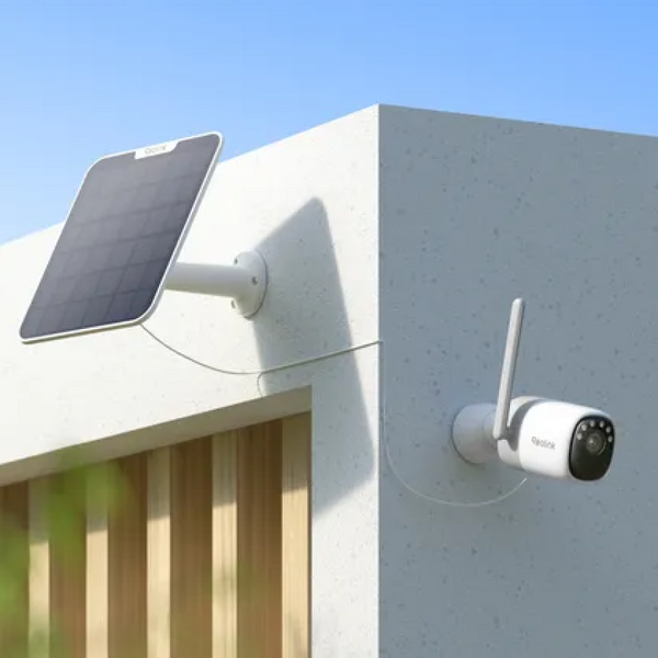 Reolink Altas surveillance camera