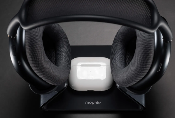 Mophie Max Headphones Charging Stand