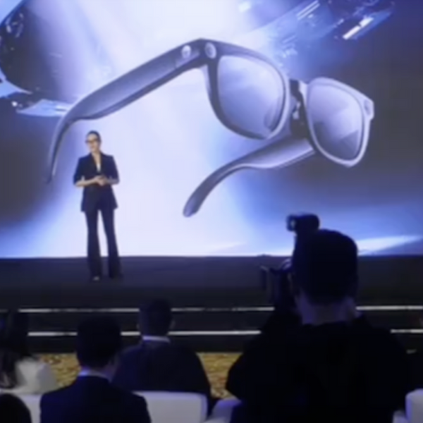 THUNDEROBOT AI Smart Glasses