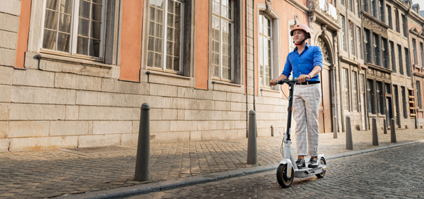 Segway Ninebot Electric Kick Scooter MAX Sweden