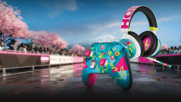 Forza Horizon 6 Limited Edition Xbox Controller & Headset