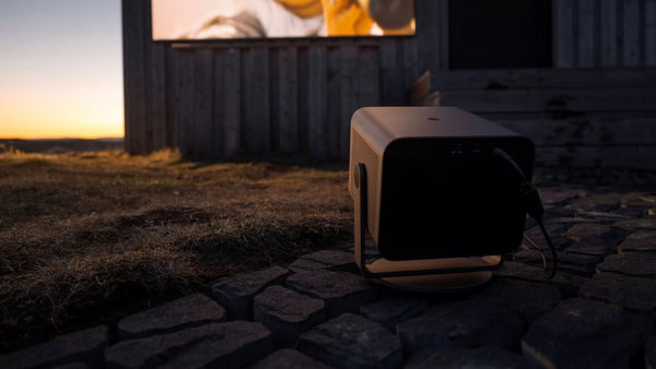 Leica Cine Compact 1 Laser Projector