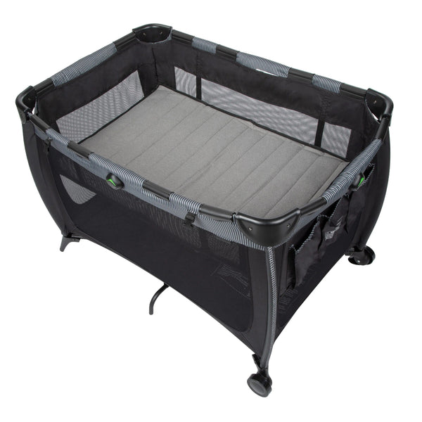 Evenflo Eris Playard with Bassinet